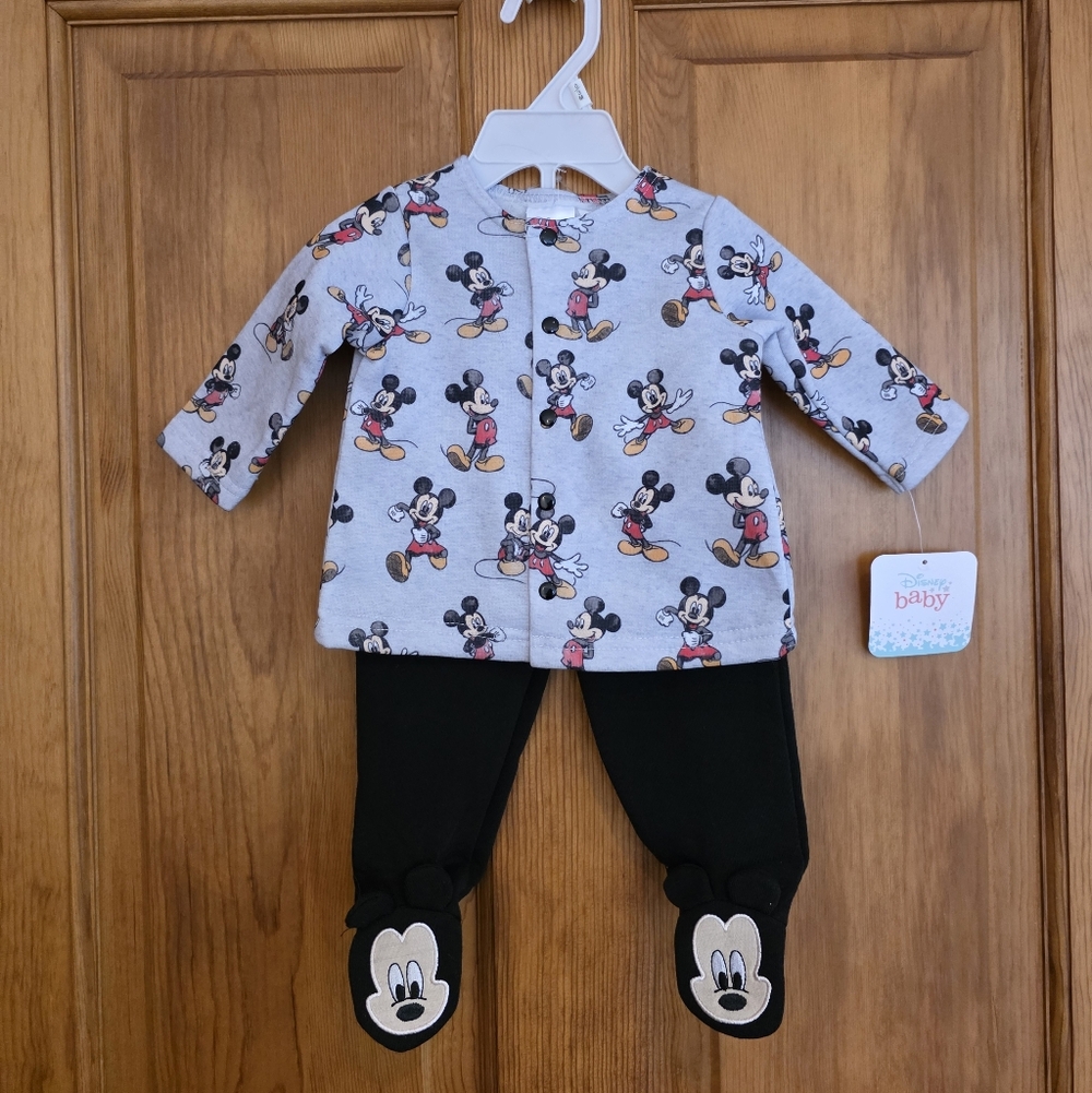NWT Disney Baby Mickey Mouse Two-Piece Set 0-3 Months